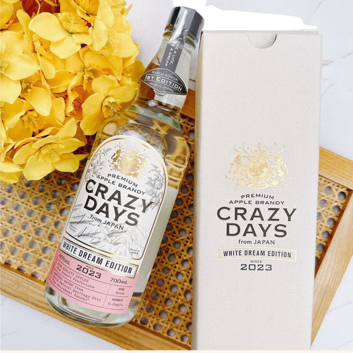 CRAZY DAYS White Dream Edition Japan Apple Brandy 40% 700ml Bottle With Gift Box Honeydaes - Japan Foods Grocery Online 