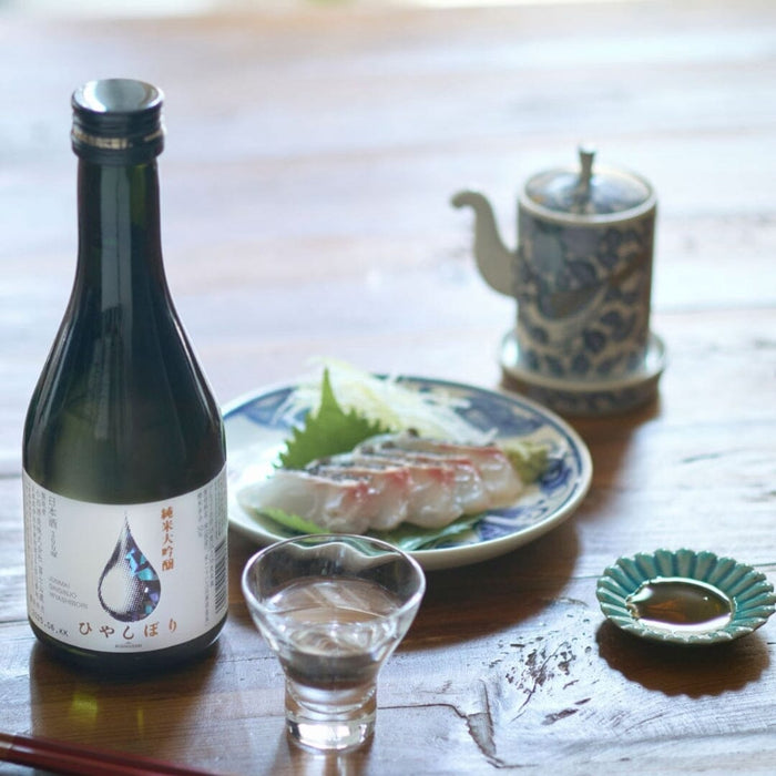 Hiyoshibori Junmai Daiginjo Sake 300ml - Kirei Honeydaes - Japan Foods Grocery Online 